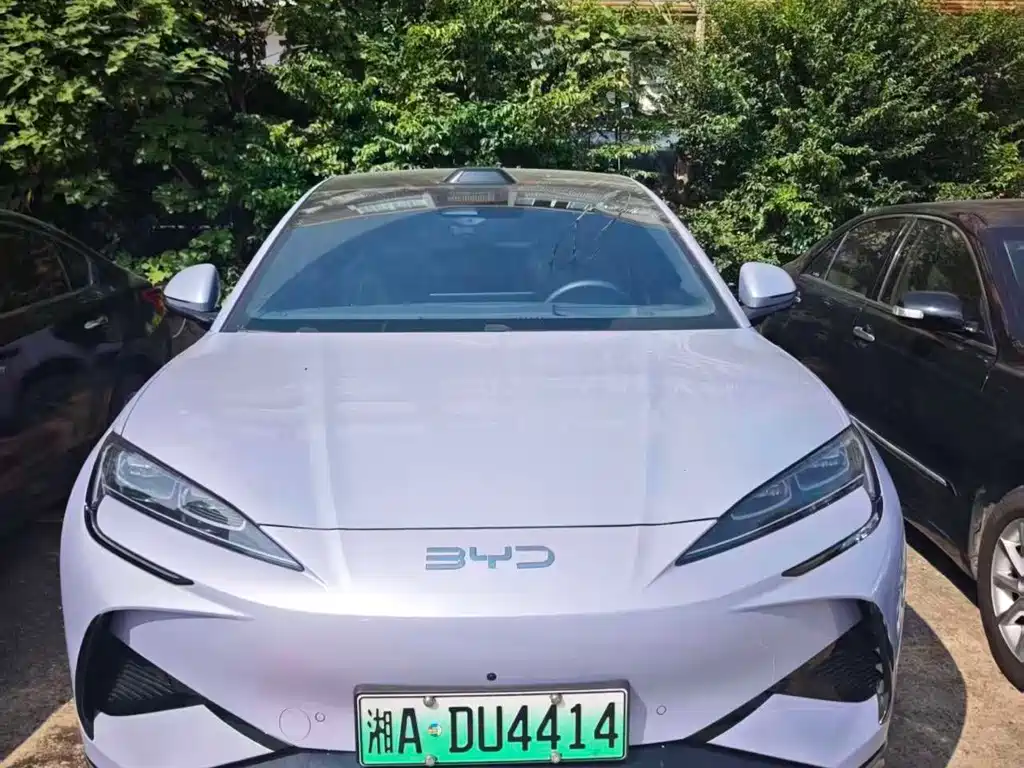 BYD Sealion 07 EV — миниатюра 2