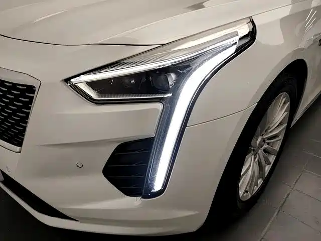 Cadillac CT6 — миниатюра 19
