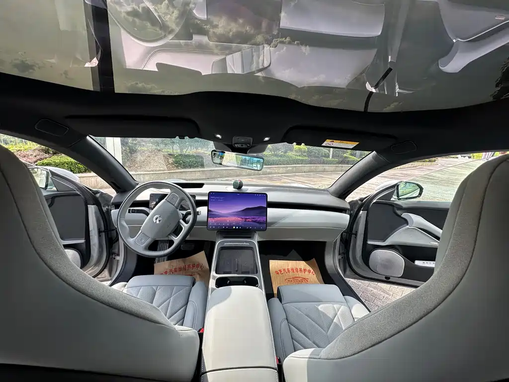 NIO ET5 — миниатюра 9