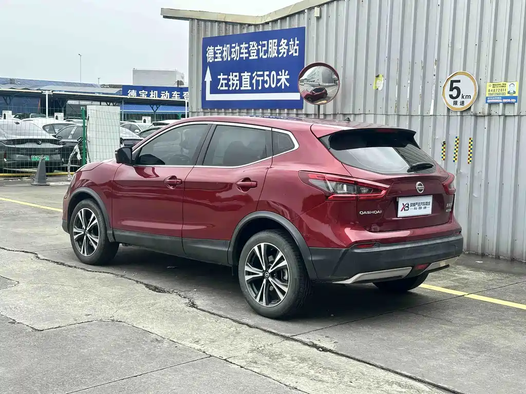Nissan Qashqai — миниатюра 4