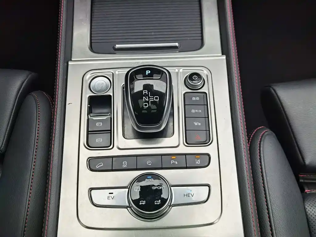 BYD Tang New Energy — миниатюра 13