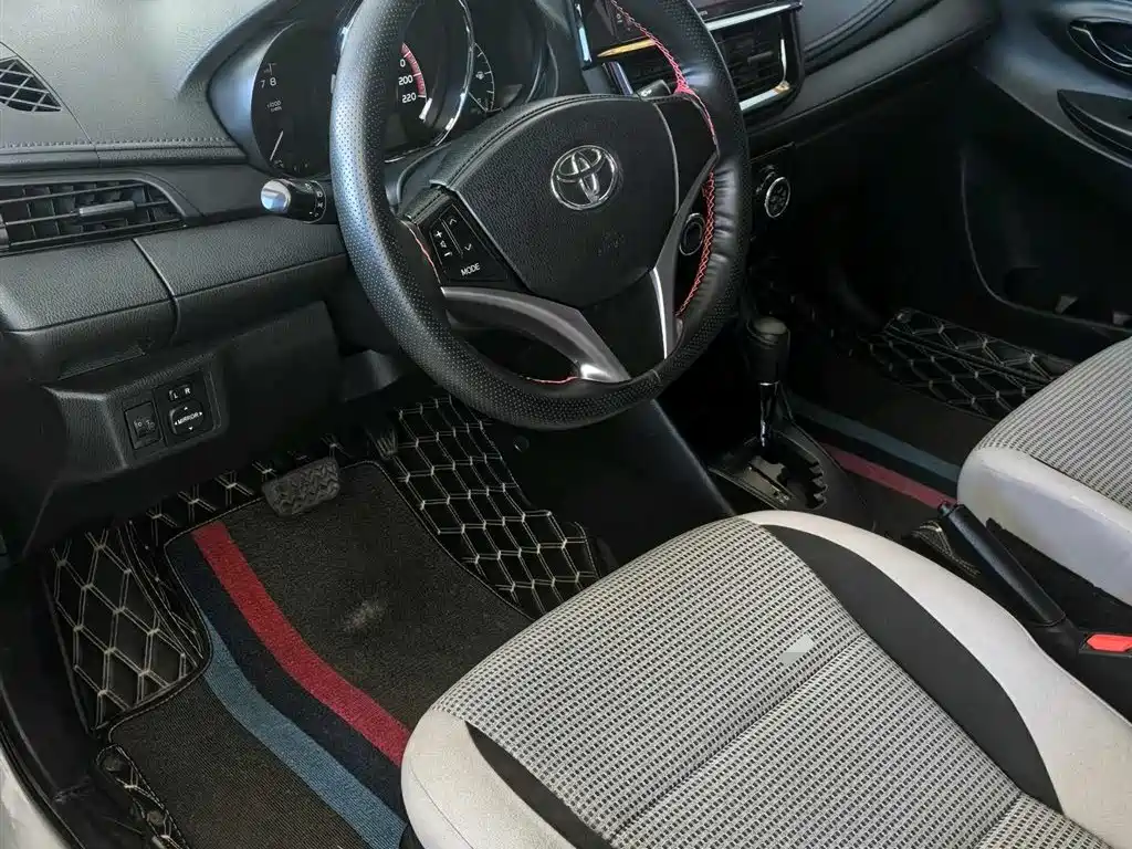 TOYOTA VIOS FS
