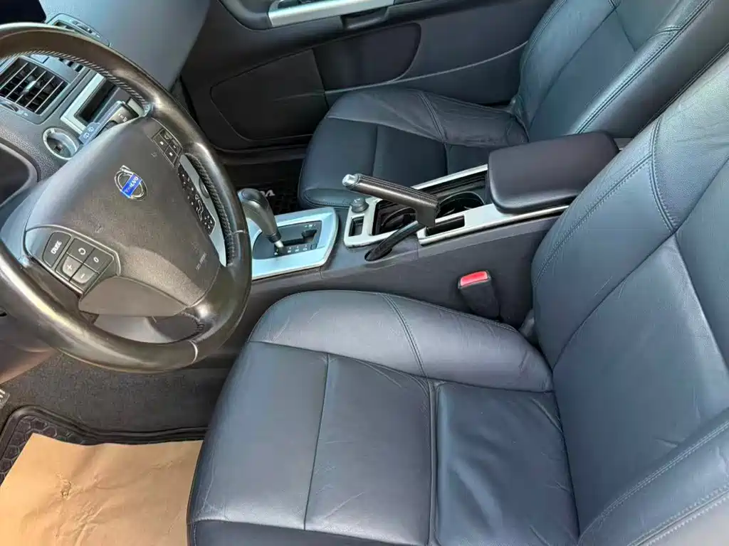 Volvo C30 2011 2.0