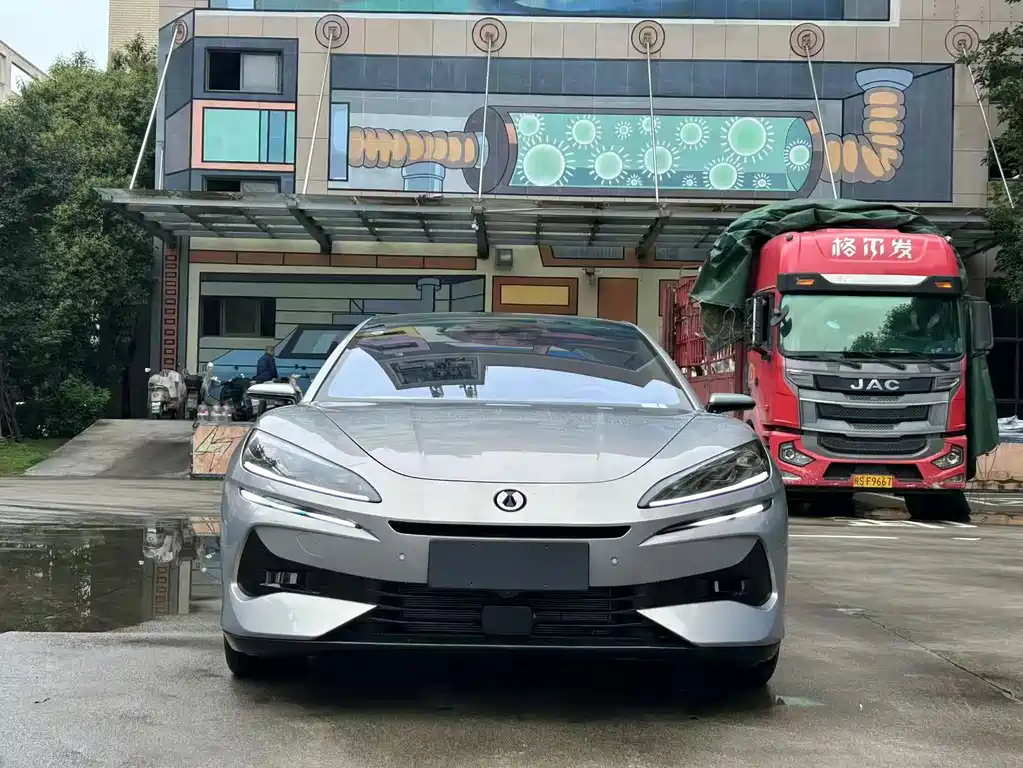 Denza Z9GT 2024 1100 Ultra
