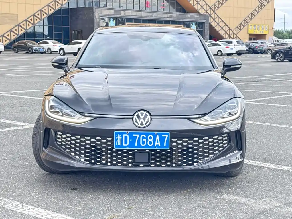 Volkswagen Lamando — миниатюра 2