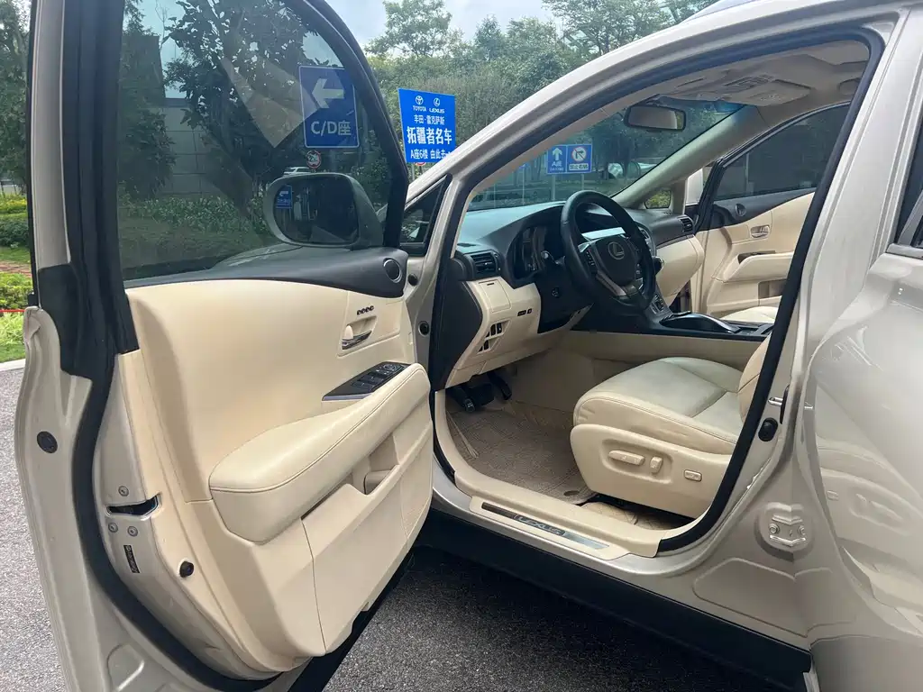 Lexus RX Classic — миниатюра 4