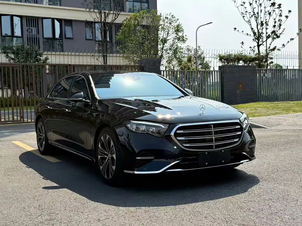 Mercedes-Benz E-Class E 2026 E 300 L Luxury