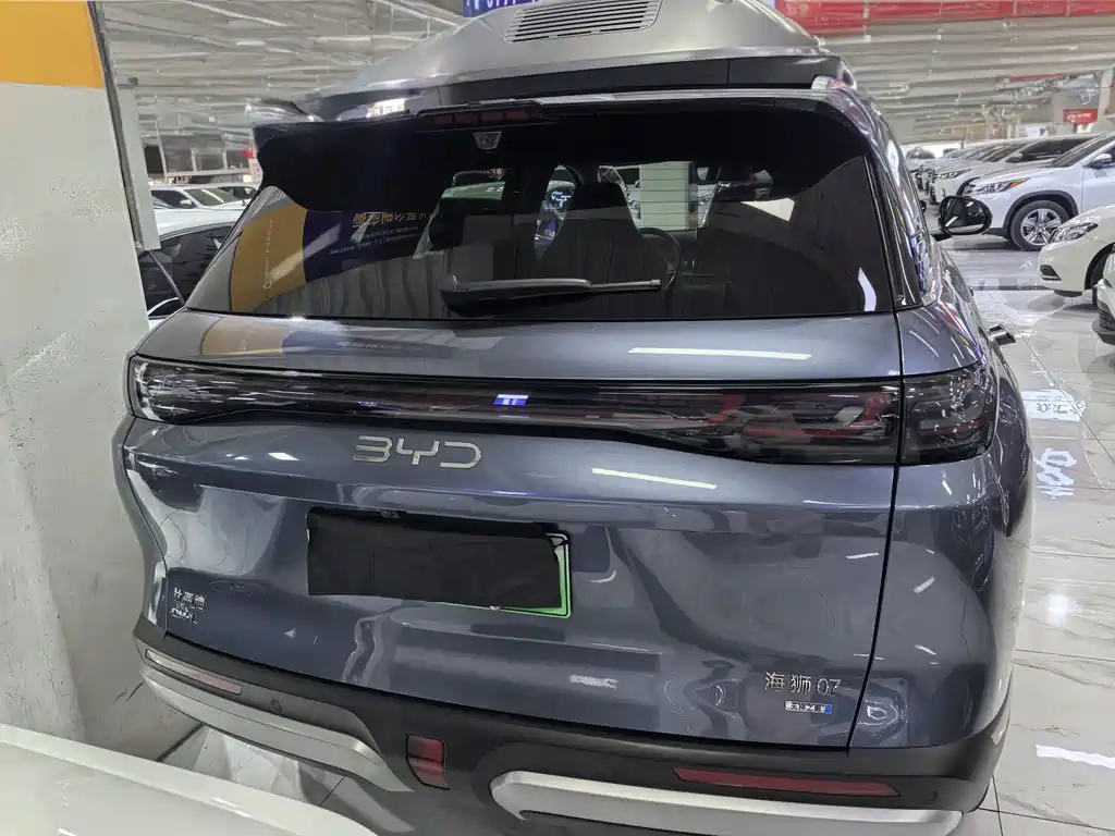 BYD SEA LION 07 DM I