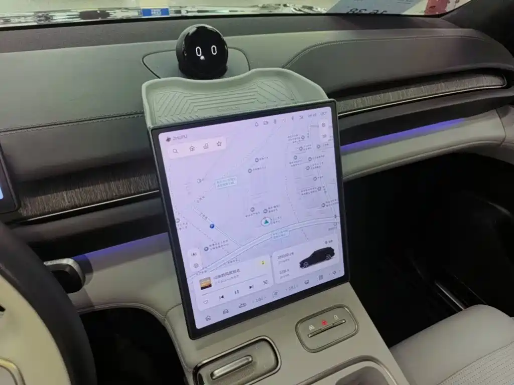 NIO ES6 — миниатюра 13