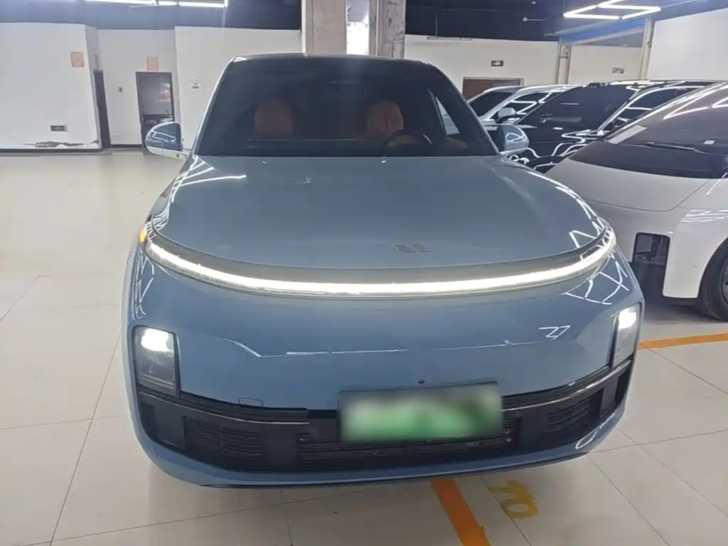 Li Auto Li L8 — миниатюра 3