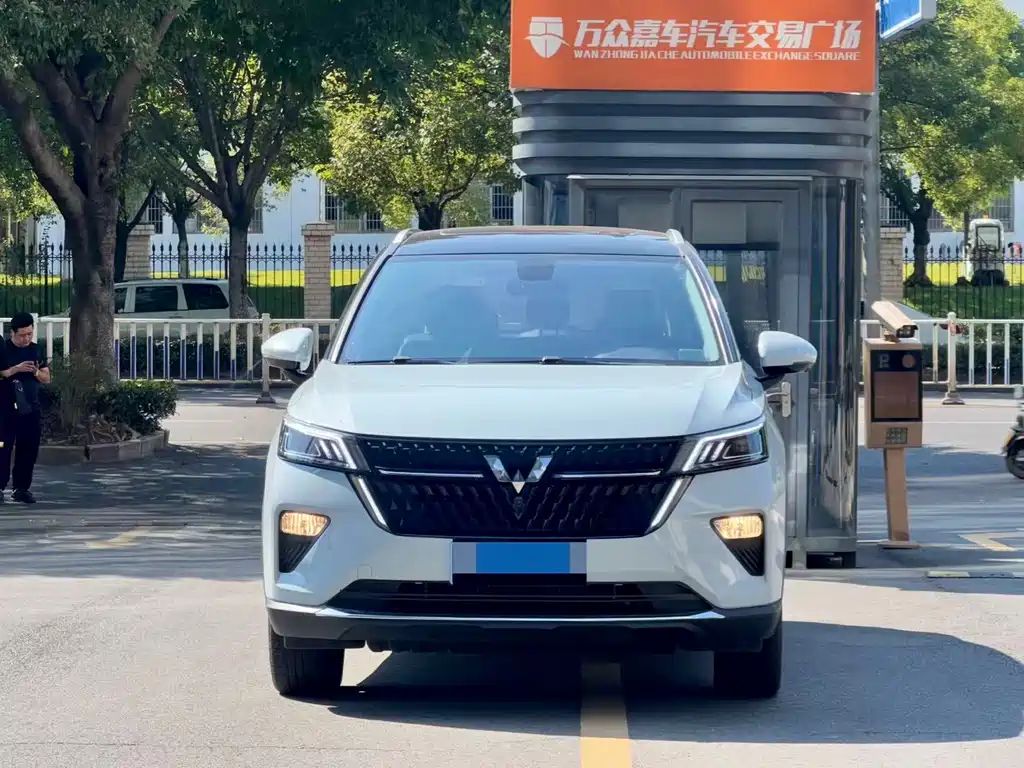 Wuling Xingchen — миниатюра 2