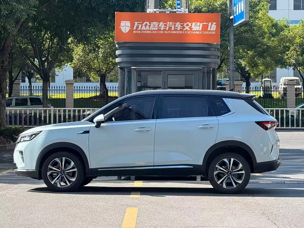 Wuling Xingchen — миниатюра 8