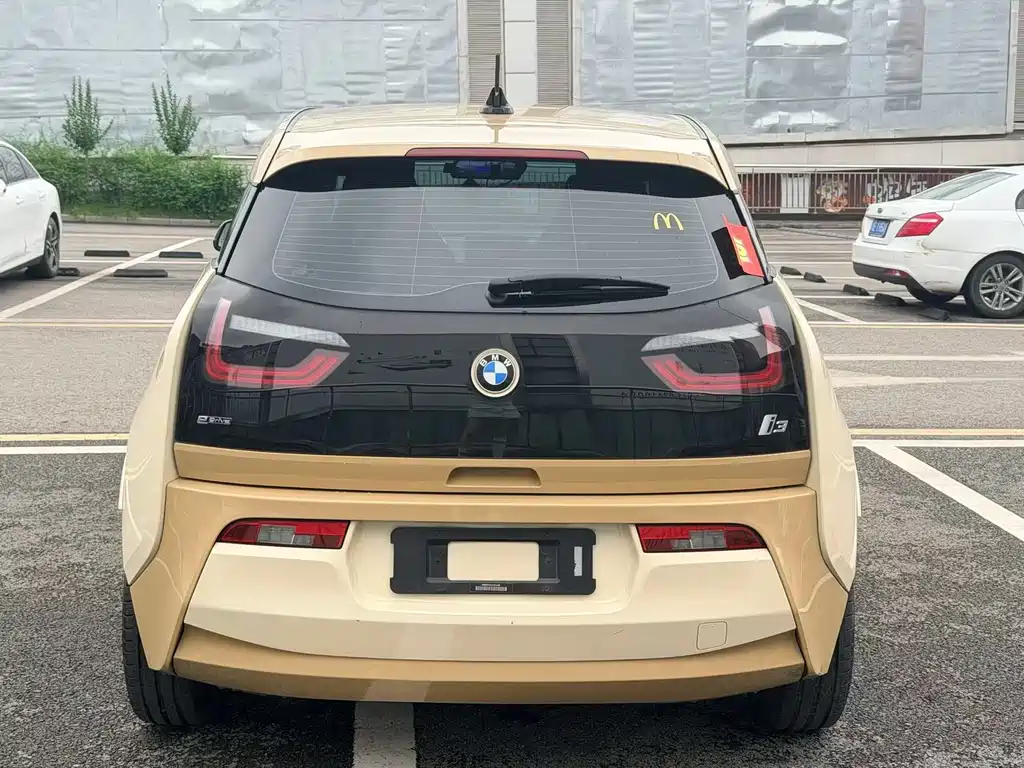 BMW i3 (Import) — миниатюра 6