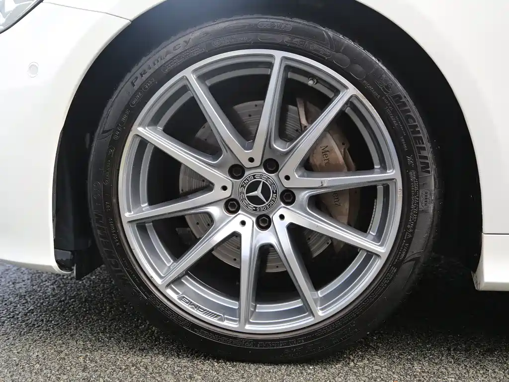 Mercedes-Benz E-Class (Import) — миниатюра 17