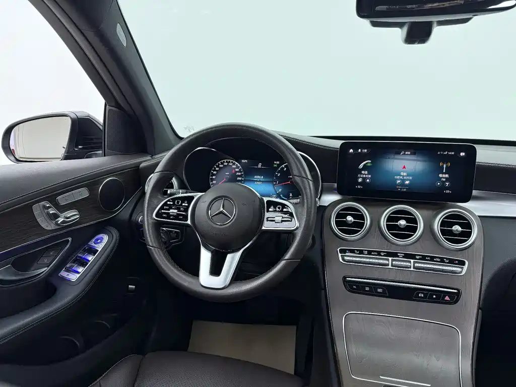 Mercedes-Benz GLC 2022 GLC 300 L 4MATIC