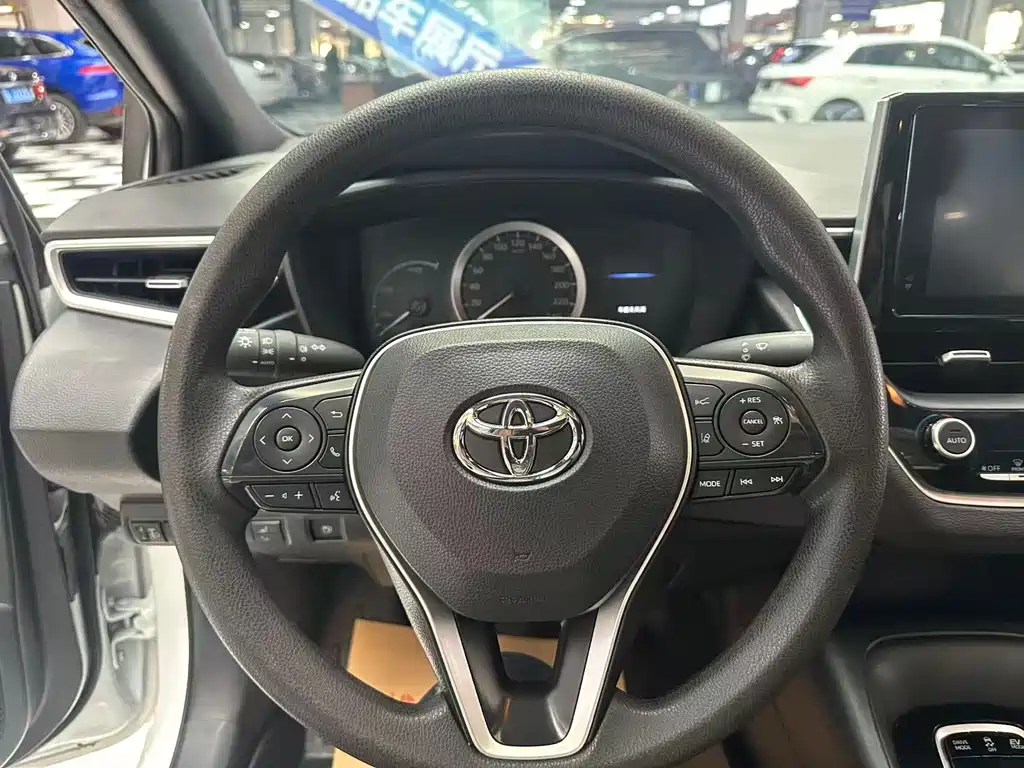TOYOTA LEI LING