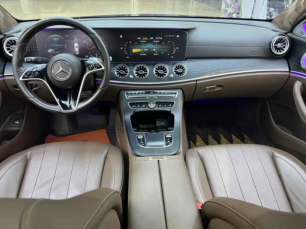 MERCEDES-BENZ E CLASS