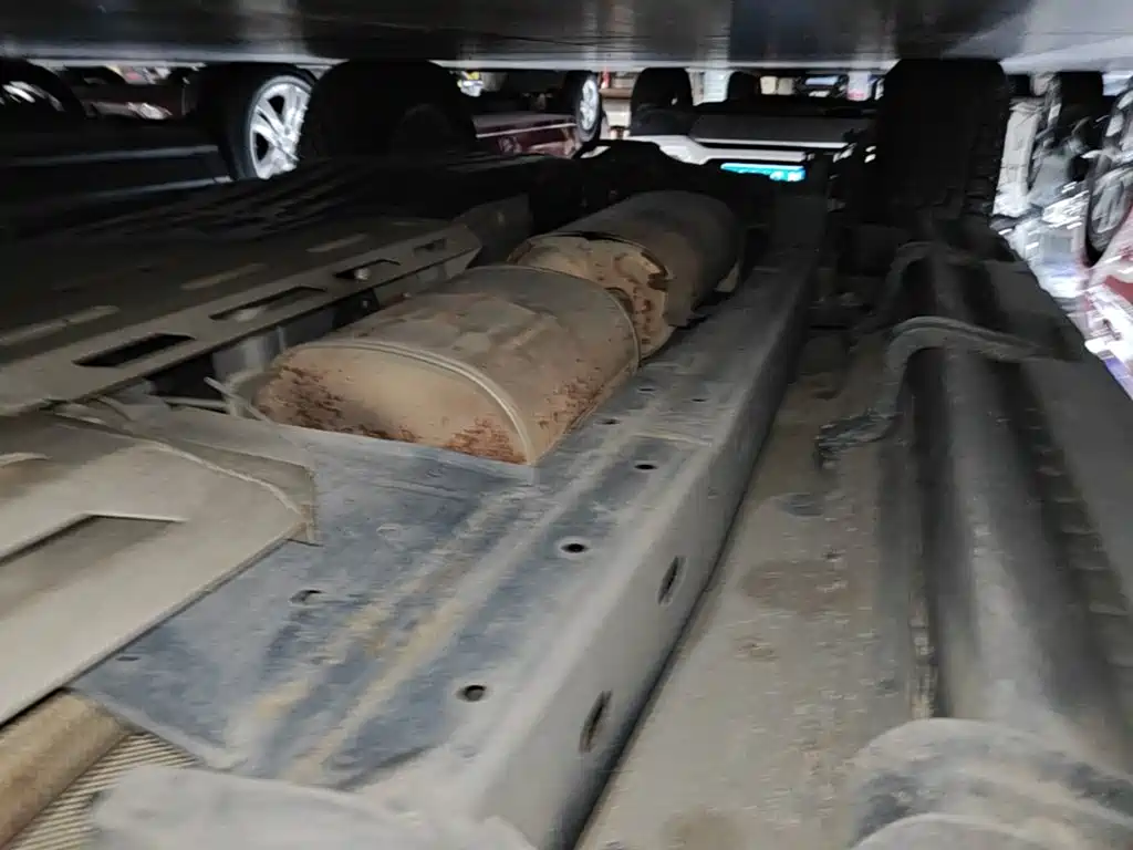 Ford Everest — миниатюра 21