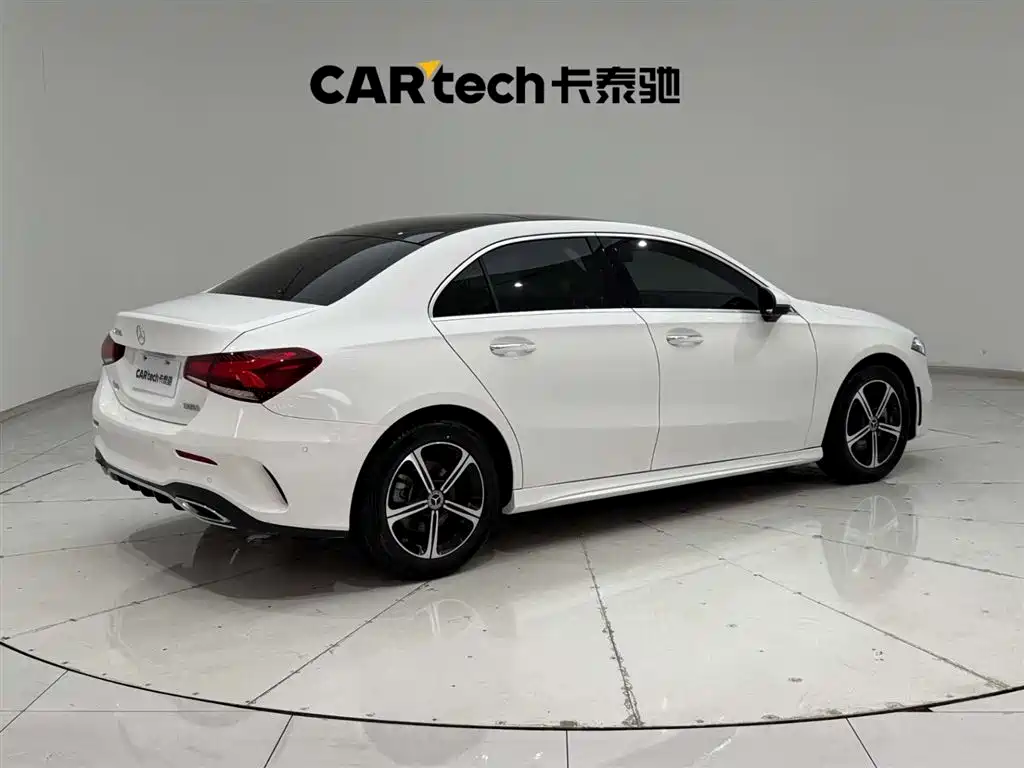 MERCEDES-BENZ A CLASS