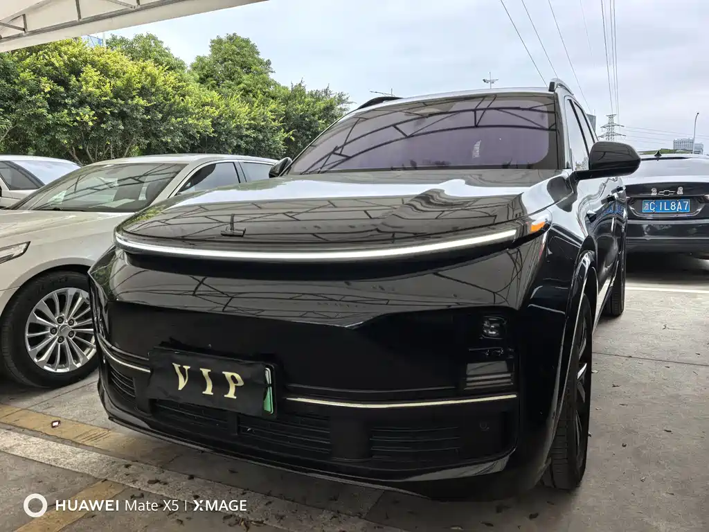 Li Auto Li L8 2023