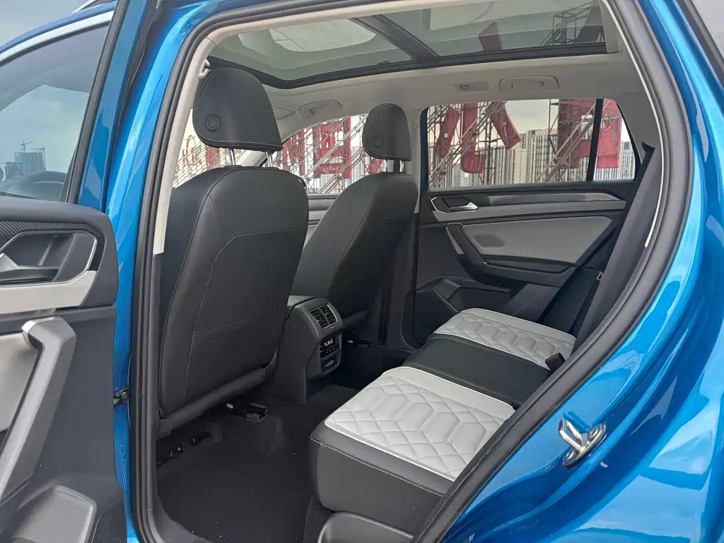 Volkswagen GTE PHEV - фото 27