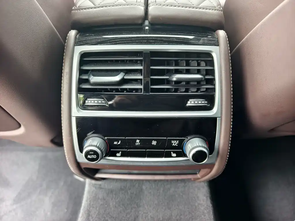 BMW 7 Series 7 2019 740Li Lead M Sport