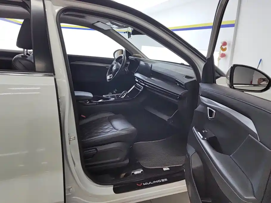 Wuling Xingchen — миниатюра 8