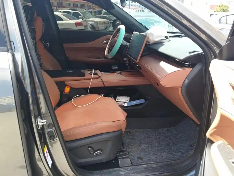 Changan UNI-Z 2024 iDD 125km Lead