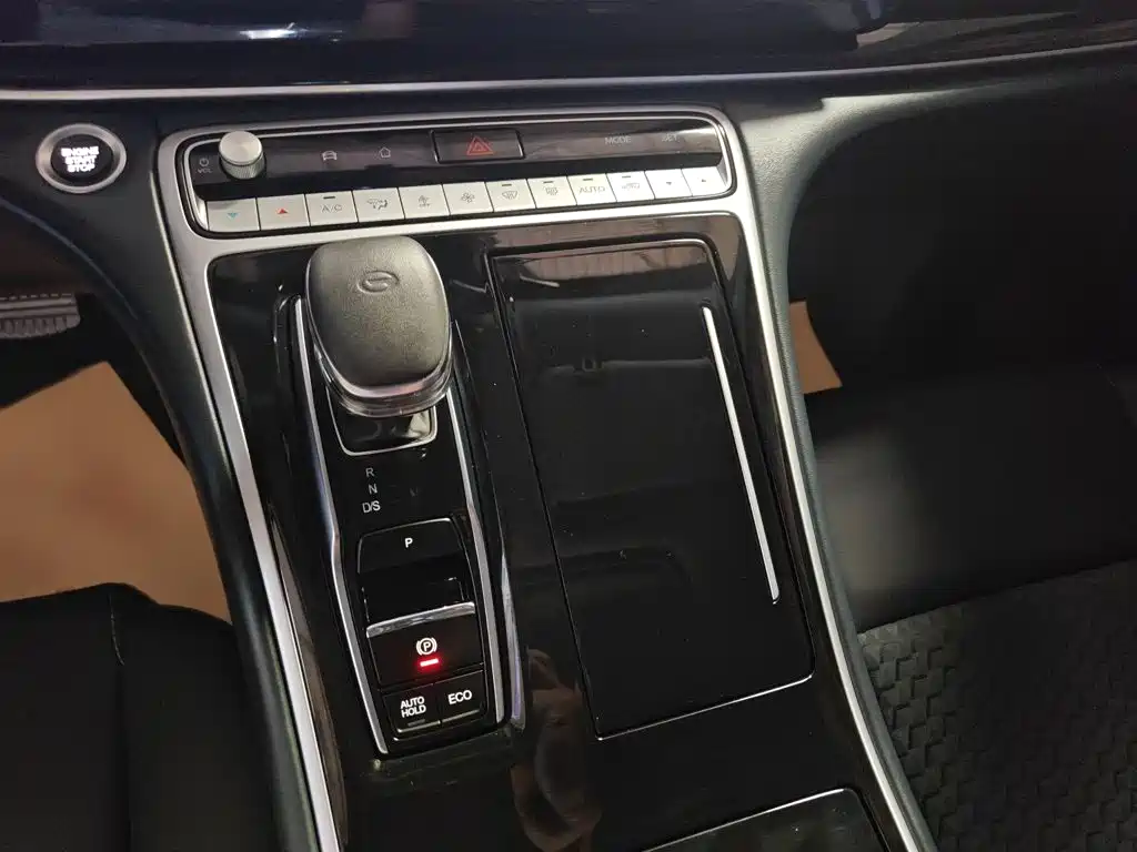 GAC M8 2023 390T Luxury