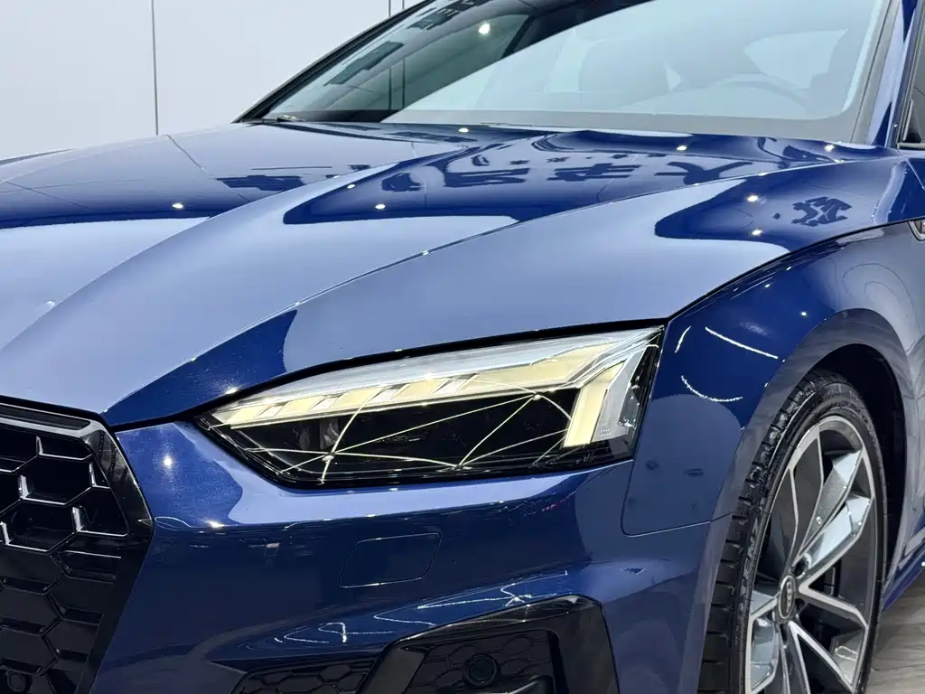Audi A5 2023 Sportback 40 TFSI quattro Luxury