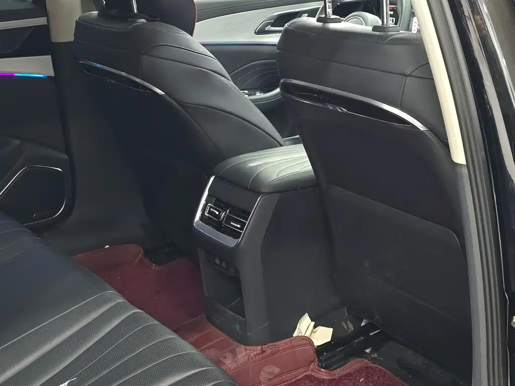 Hongqi H5 2025 1.5T DCT