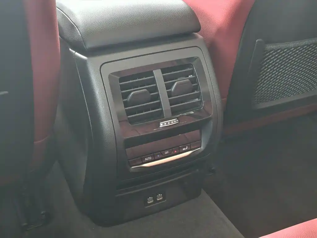 BMW X4 — миниатюра 12