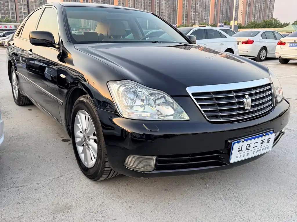 Toyota Crown 2005 3.0L Royal Saloon