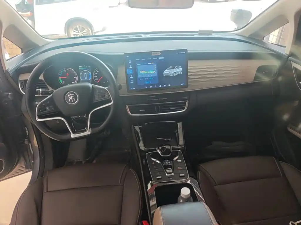 BYD MAX New Energy — миниатюра 10