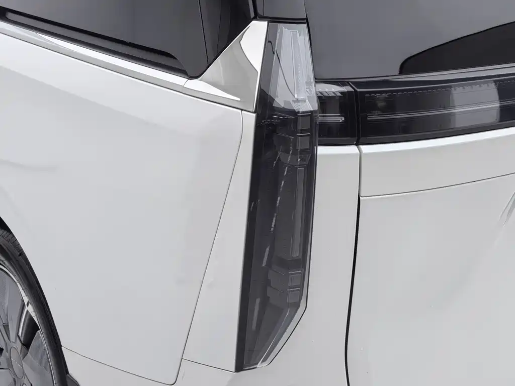 Maxus Dajia 7 — миниатюра 7