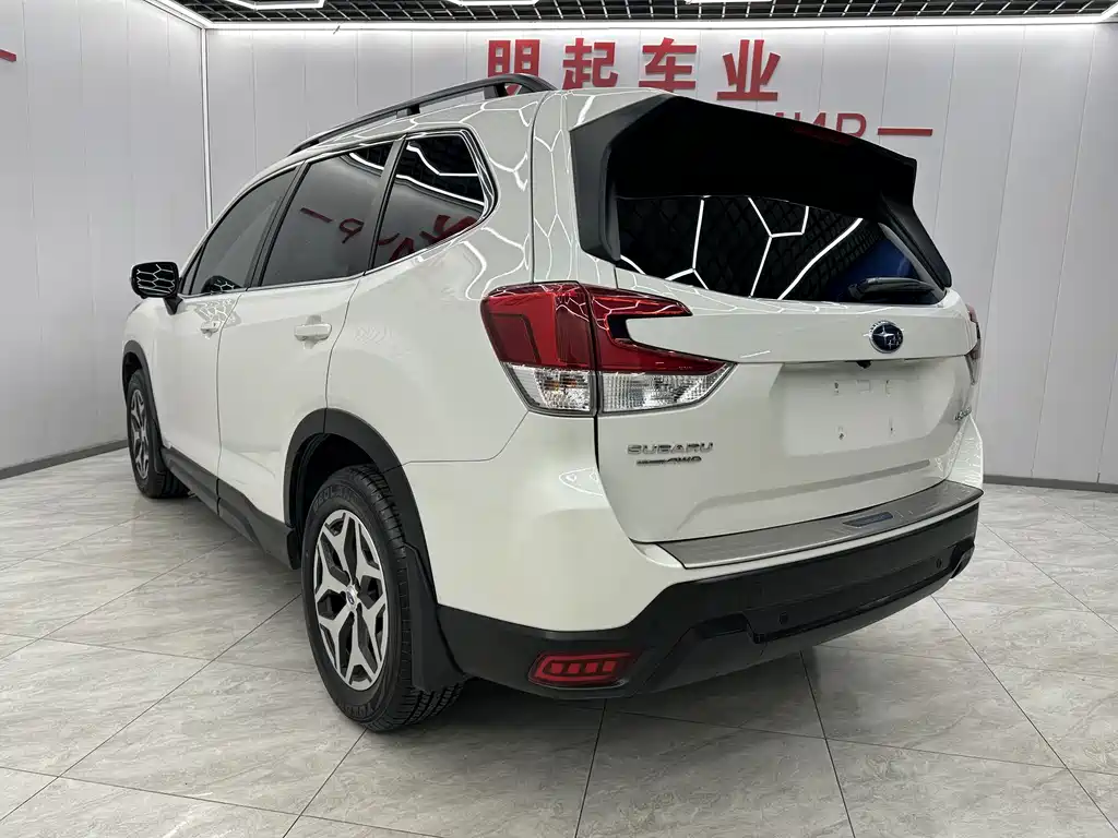 SUBARU FORESTER