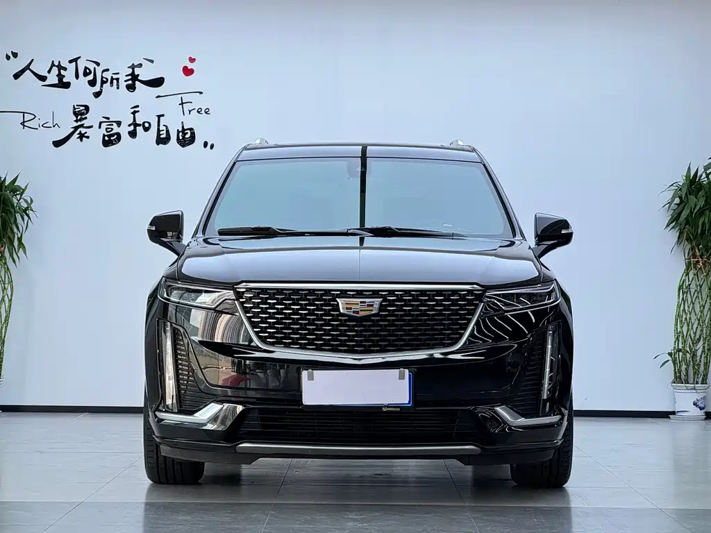 Cadillac XT6 — миниатюра 2
