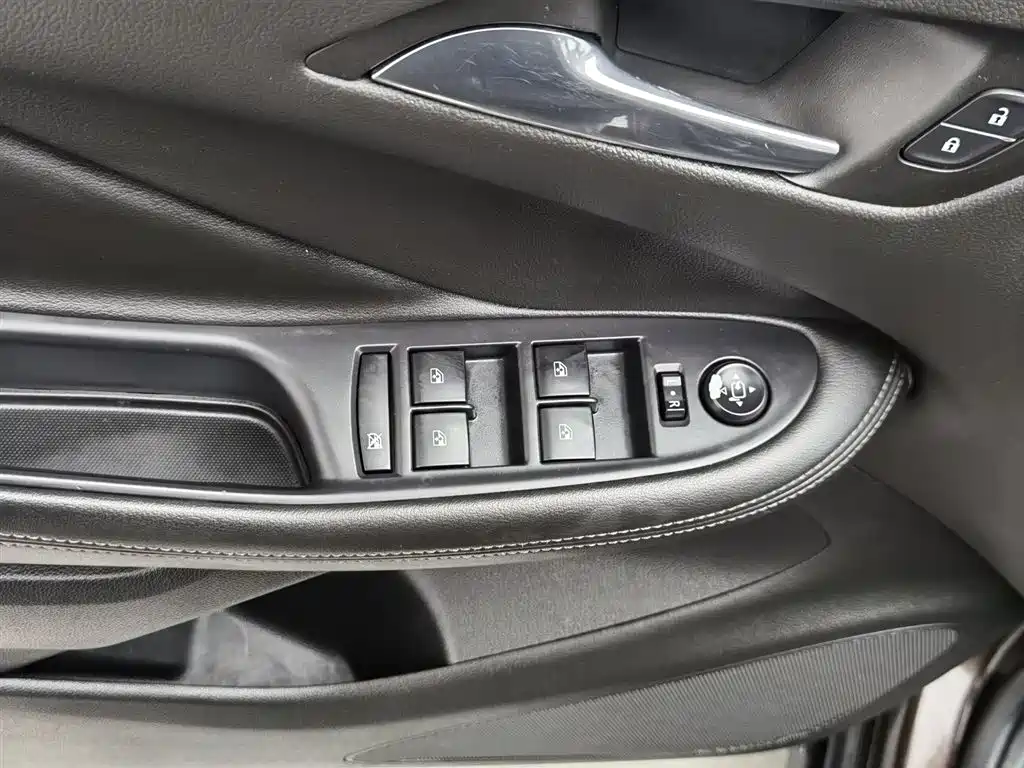 Buick Envision Plus Plus 2020 20T Lead