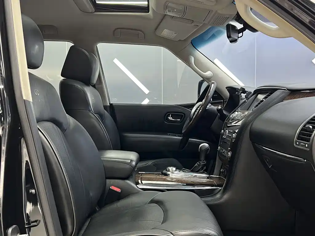 Infiniti QX — миниатюра 25