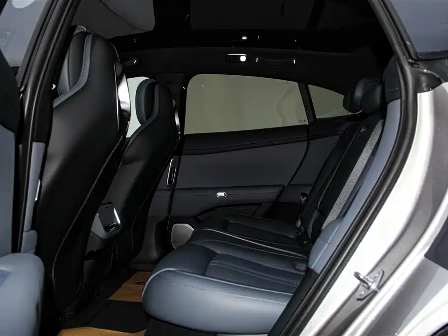 XIAOMI CAR XIAOMI YU7