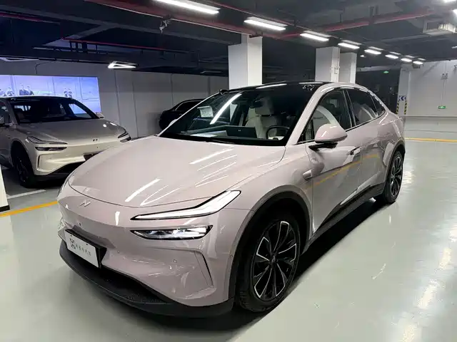 2025 Nio L60