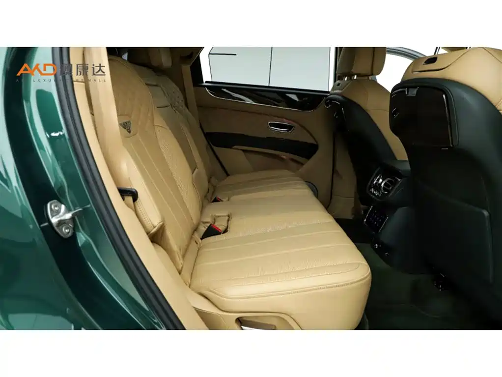 Bentley Bentayga — миниатюра 8