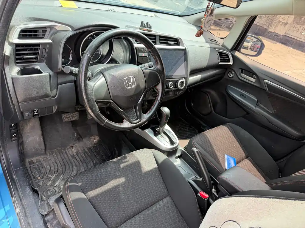 Honda Fit 2018 1.5L CVT +