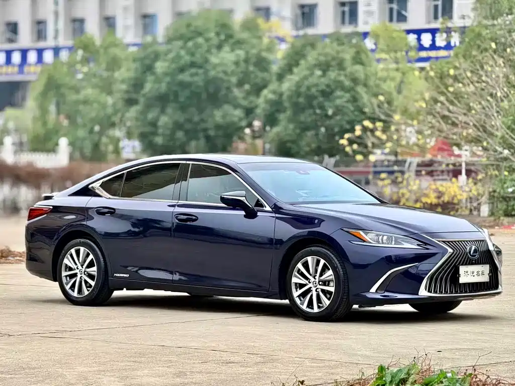 Lexus ES — миниатюра 3