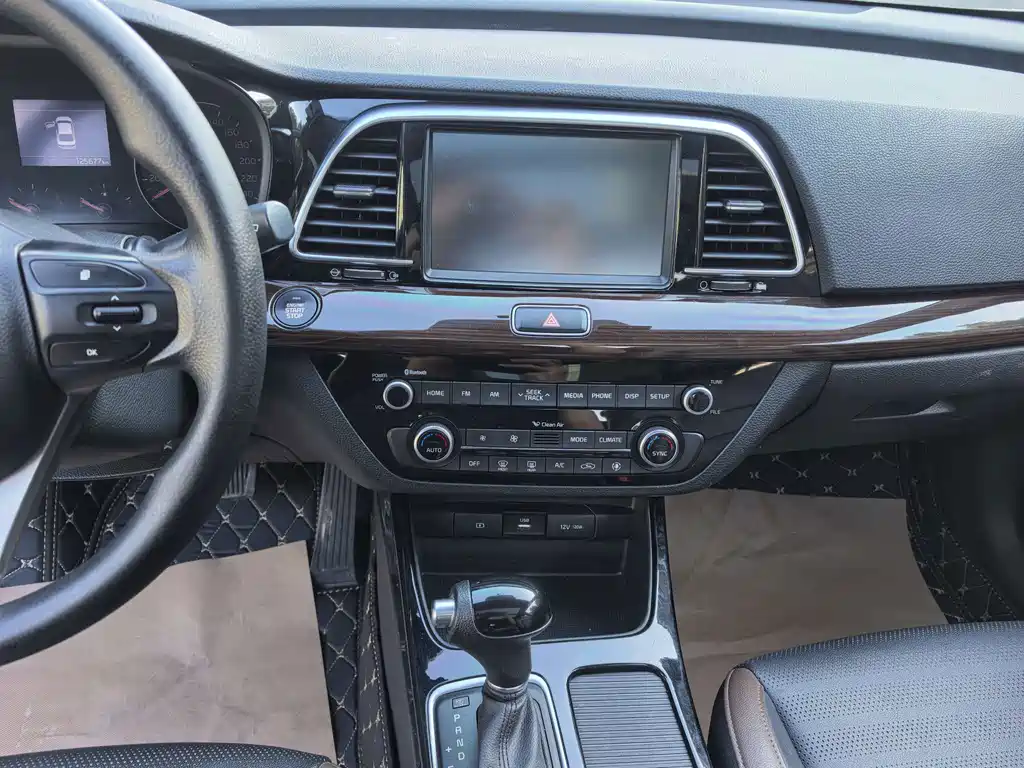 Kia K4 — миниатюра 12