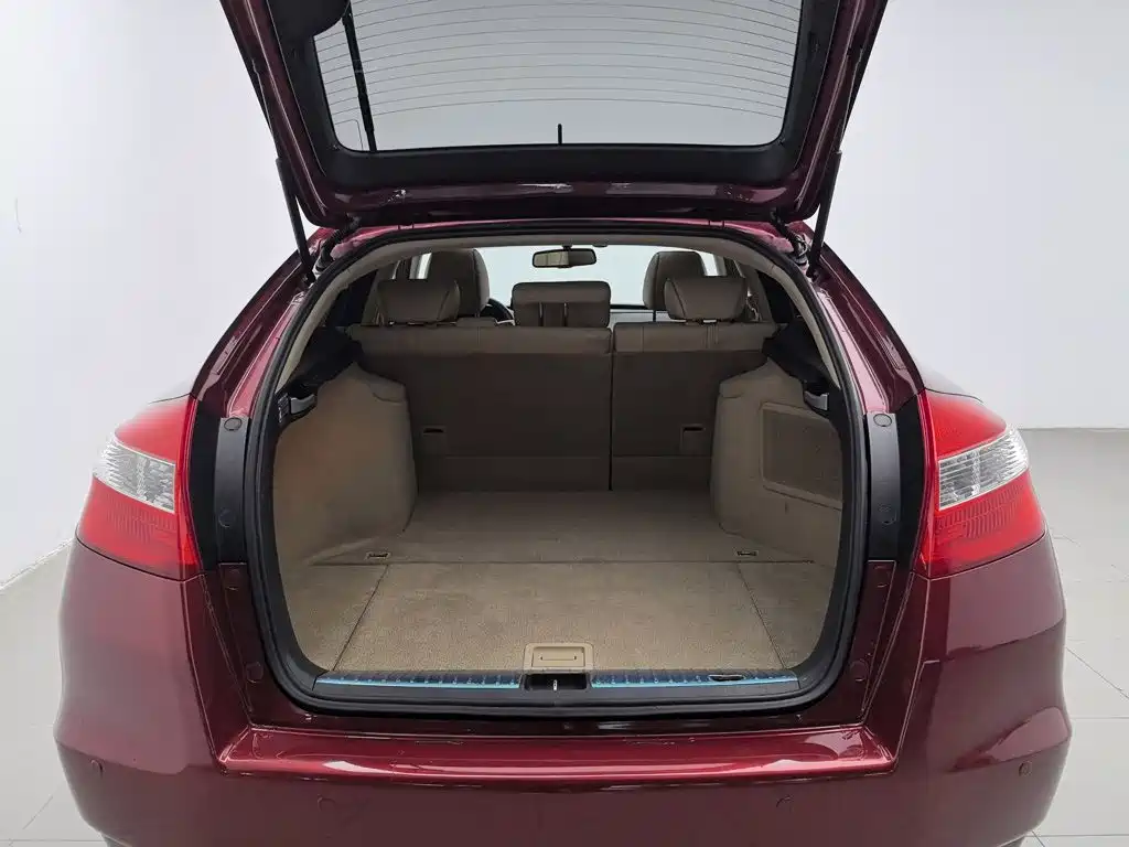 Honda Crosstour — миниатюра 16