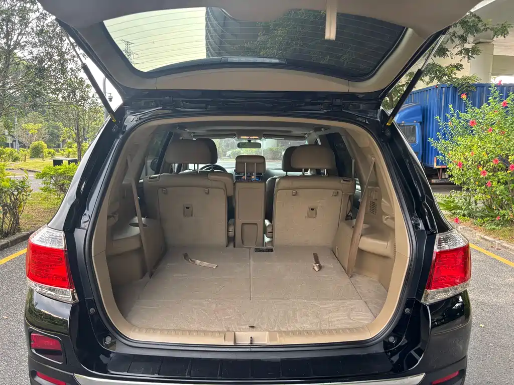 Toyota Highlander — миниатюра 12