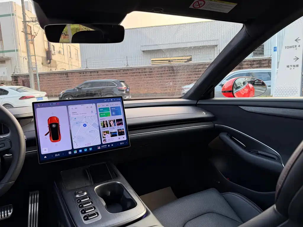 XIAOMI CAR XIAOMI SU7