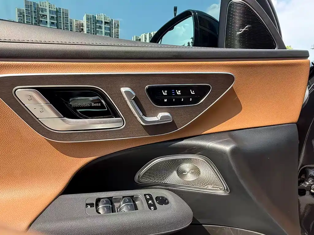 Mercedes-Benz E-Class E 2026 E 300 L Luxury