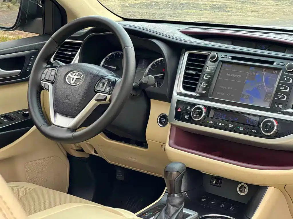 Toyota Highlander — миниатюра 14